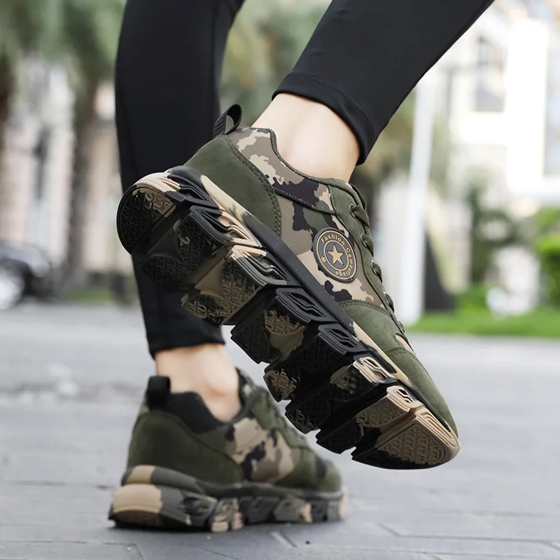 

Fashion Sneakers for Men Outdoor Army Green Casual Shoes Men Camouflage Comfortable Mans Walking Footwear Lovers Size 36-44