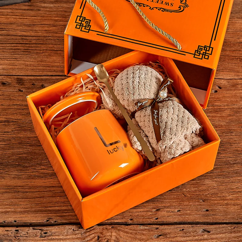 Cup with Hand Gift Set Ceramic Water Cup Opening Small Gift with Hand Mark Box High Appearance