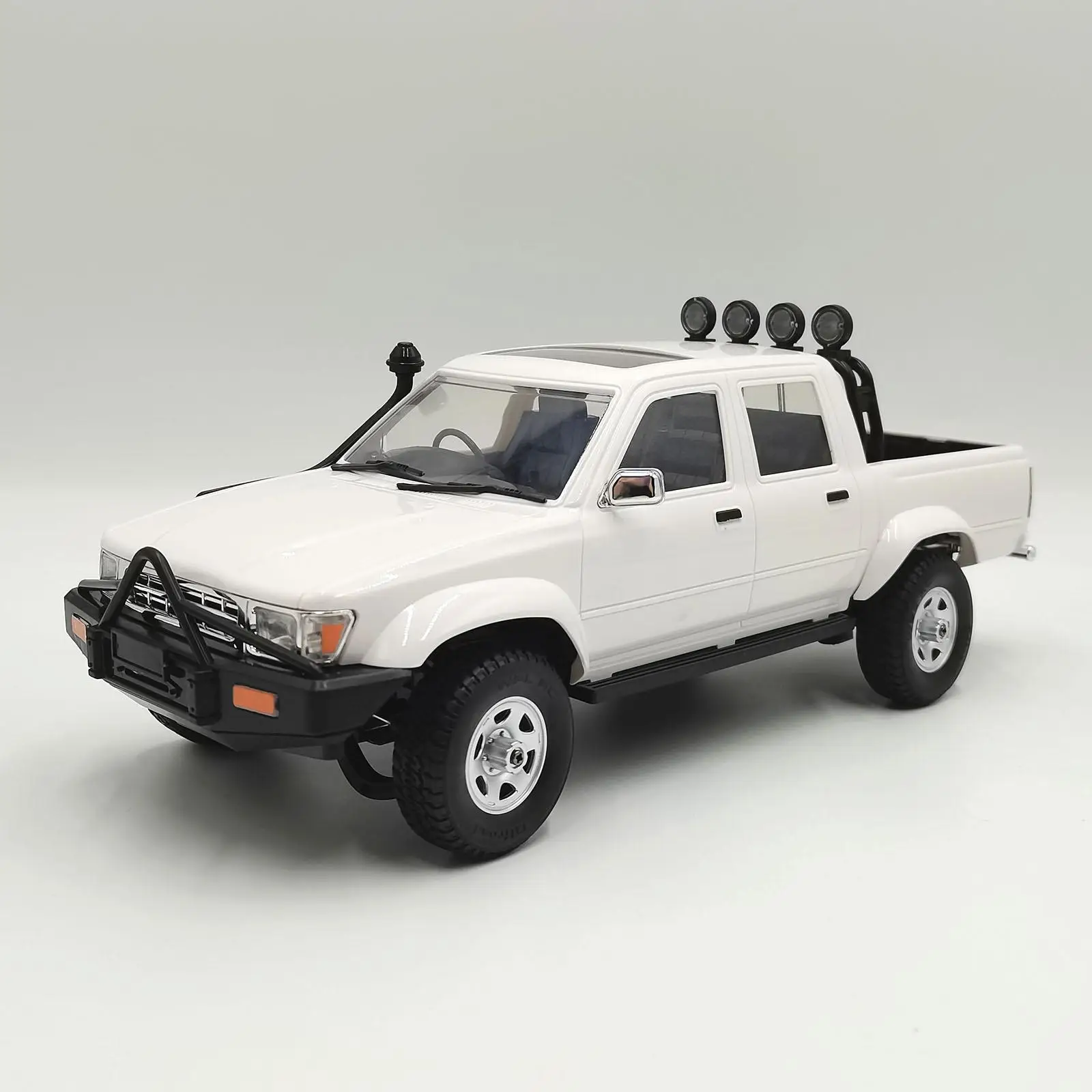 1/16 D62-1 RC Car Model Four Wheel Drive Vehicle with Headlights 1:16 Simulation RC Vehicles for Children Kids Girl Adults Gift