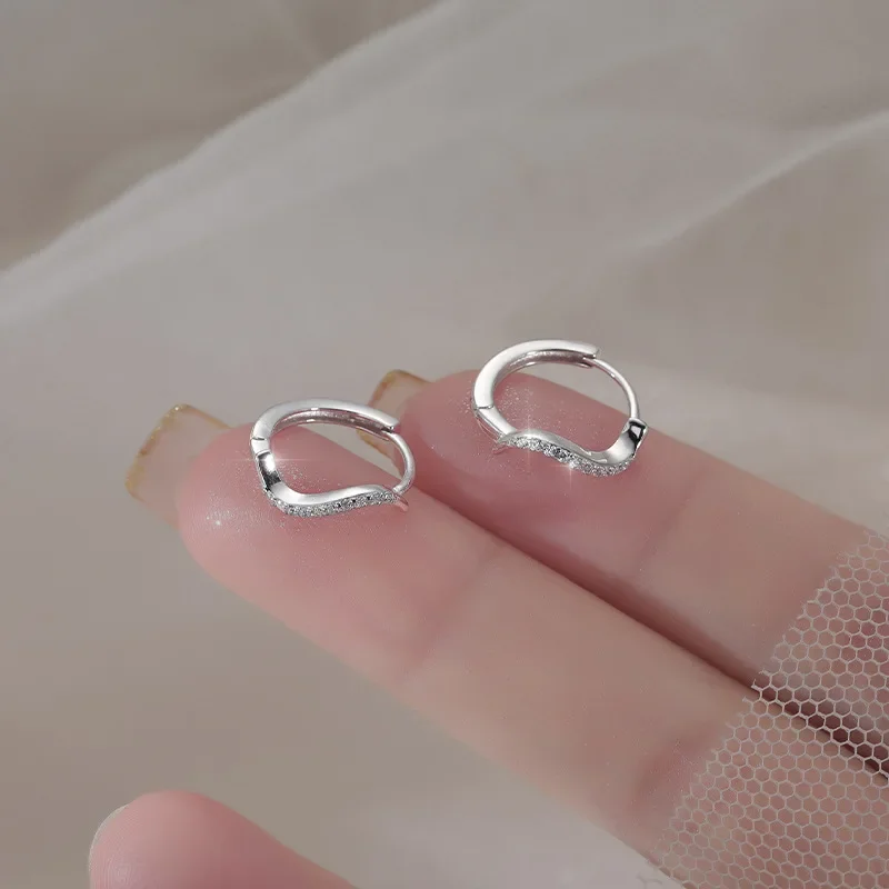 925 Sterling Silver Wavy Earrings For Women Fashion Personality Couple Small Contracted Earrings