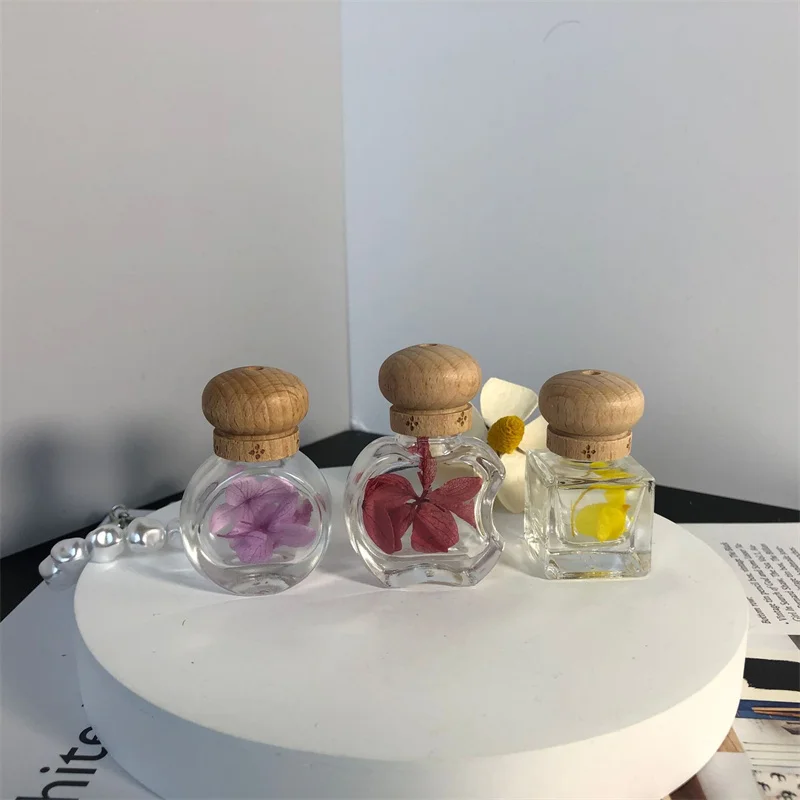 

10-50pcs Empty 6ml Perfume Bottle Car Air Conditioner Ornament Vehicle Aroma Diffuser Essential Oil Container Wooden Decoration