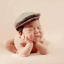 

Newborn Photography Outfit Baby Herringbone Flat Ivy Newsboy Hat Gatsby Cabbie Cap and Bow Tie Cravat Tie Baby Photography Props