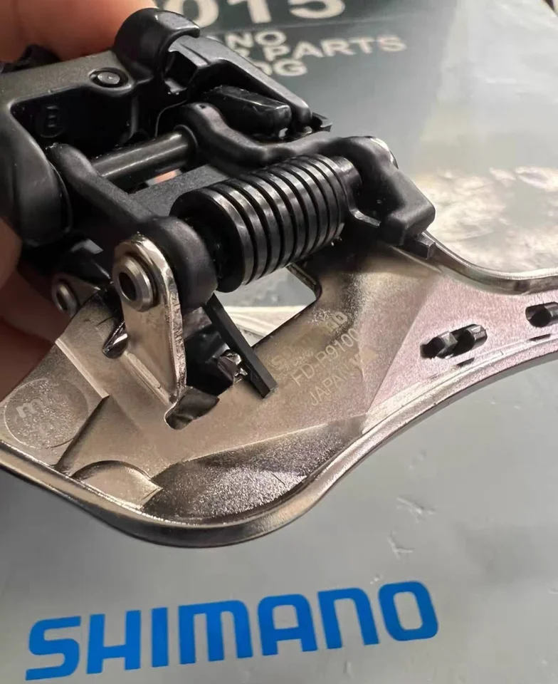 シマノ デュラエース 2x11 スピード フロント ディレイラー FD-R9100