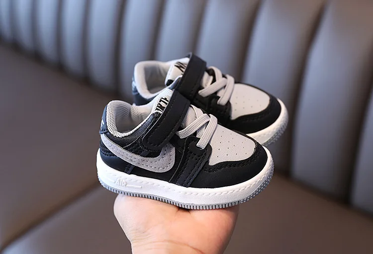 2025 Fashion Cool Baby Casual Shoes Solid All Seasons Infant Tennis 5 Stars Excellent Toddlers Classic Girls Boys Sneakers Sf4db6933bb714f819f493ad664c368213