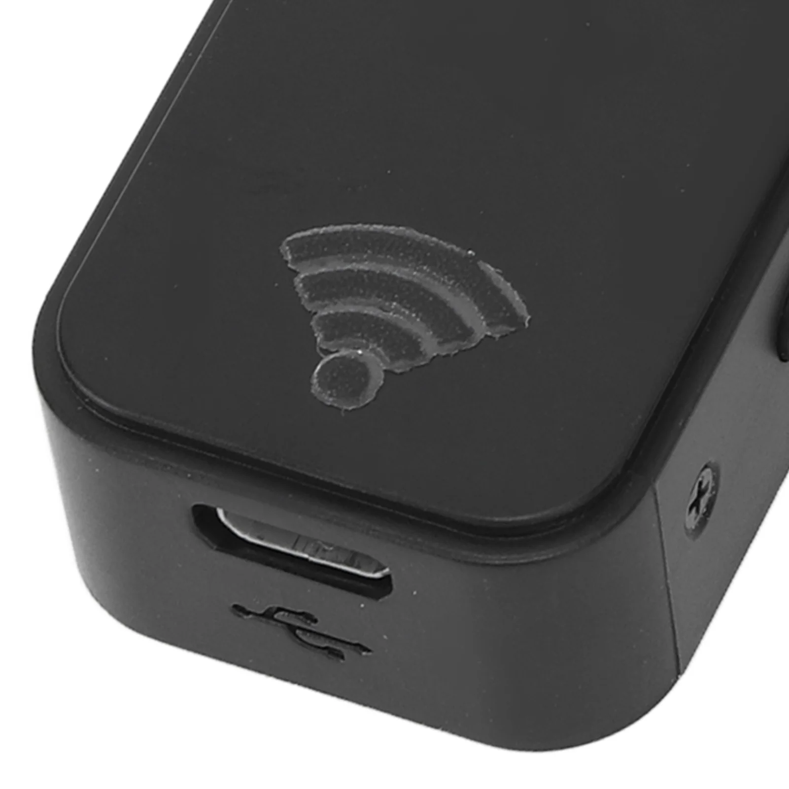 Clip Camera Back Clip Loop Recording Wearable Camera Night Vision Wide Angle WiFi Back Magnet for Law Enforcement