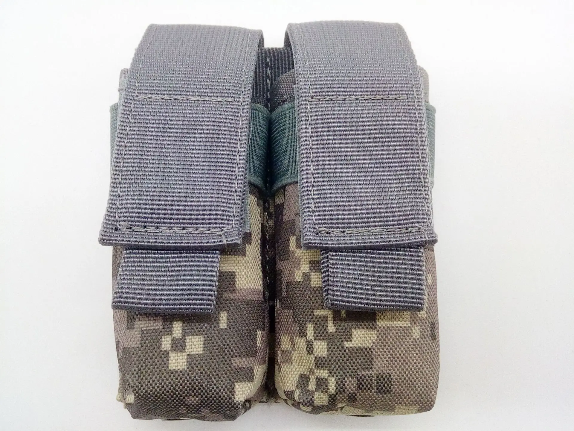 Description Picture 6 of itemMolle Double 9mm Magazine Pouch Flashlight Holder EDC Tool Waist Bag Hunting Accessories Vest Pouches Ammo Mag Holster Bags