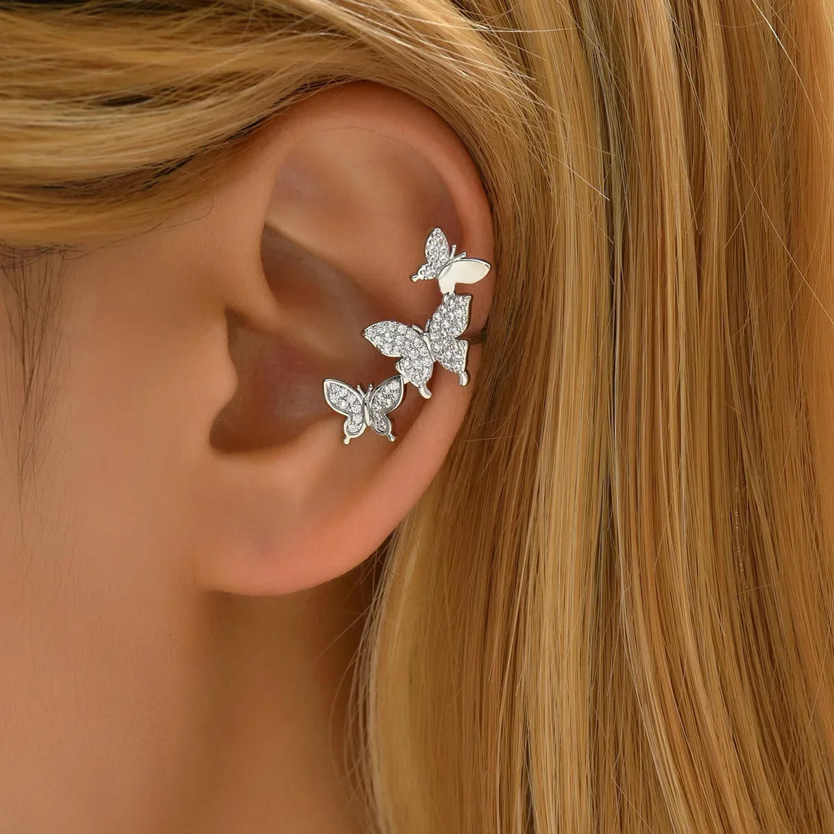 

jf2023 Micro-Inset Zircon shiny Butterfly earless bone holder design style personality exaggerated earrings