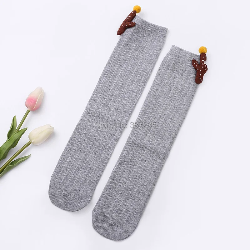 Рисунок 6 - Детские длинные гольфы для девочек