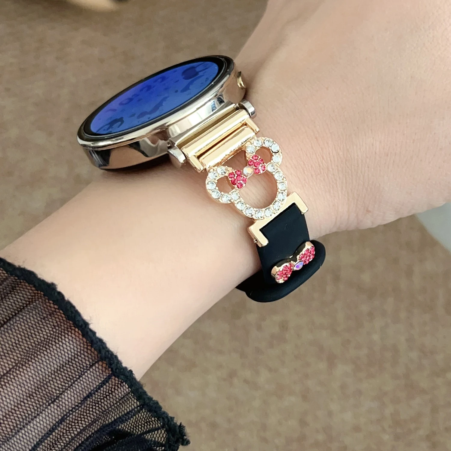 Elegant Diamond-Studded Silicone Metal Strap, Universal Fit 18/20mm – Lightweight & Fashionable