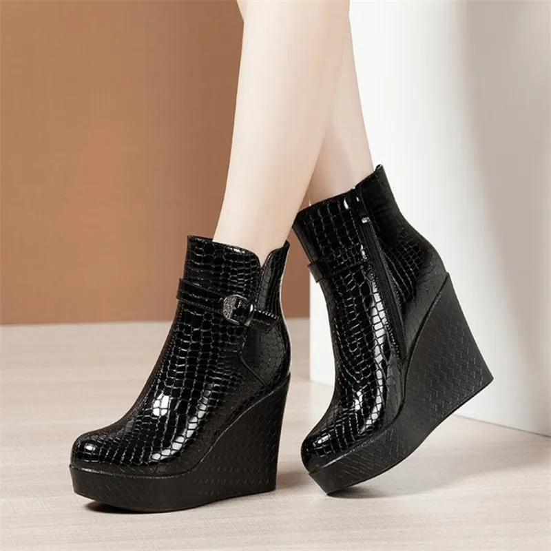 Genuine Leather Platform Ankle Boots Women Fashion Wedge Shoes Autumn Women Sexy High Heel Shoes Winter Warm Women Snow Boots