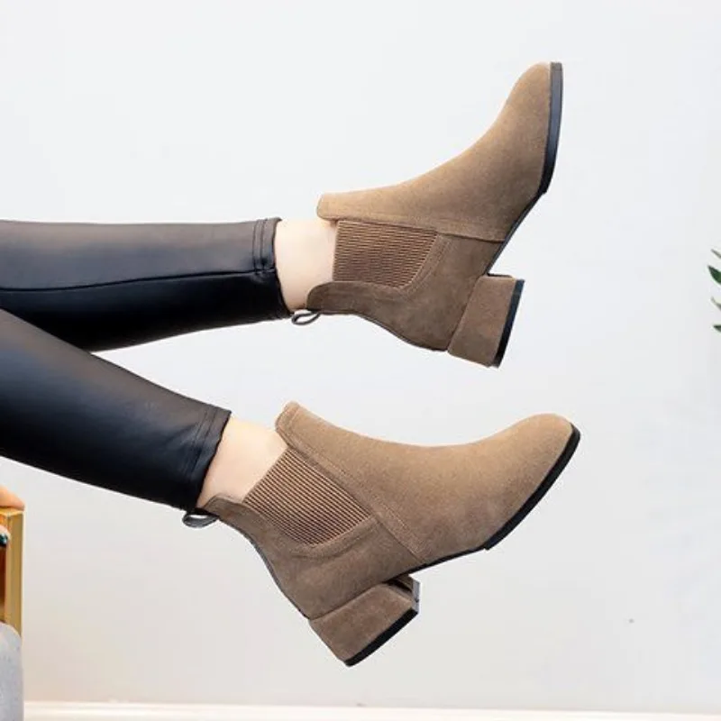 MACUBEZ – DRAYTON Trendige Chelsea Boots für Damen mit klassischem Design 3 37644-85d2b8.jpg
