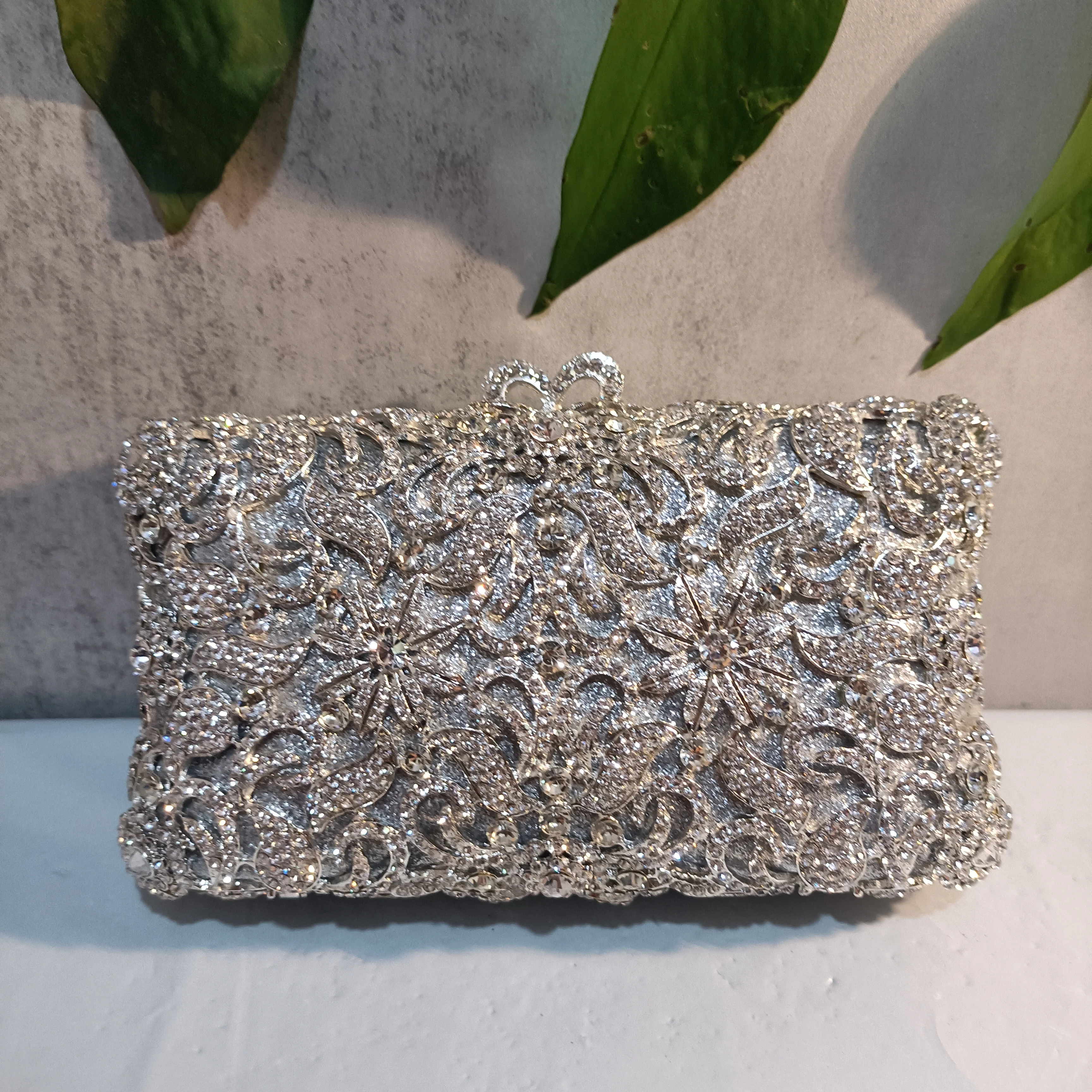 Dazzling Women Silver Color Crystal Flower Evening Bag Metal Clutches  Diamond Wedding Minaudiere Handbag Bridal Clutch Purses - AliExpress