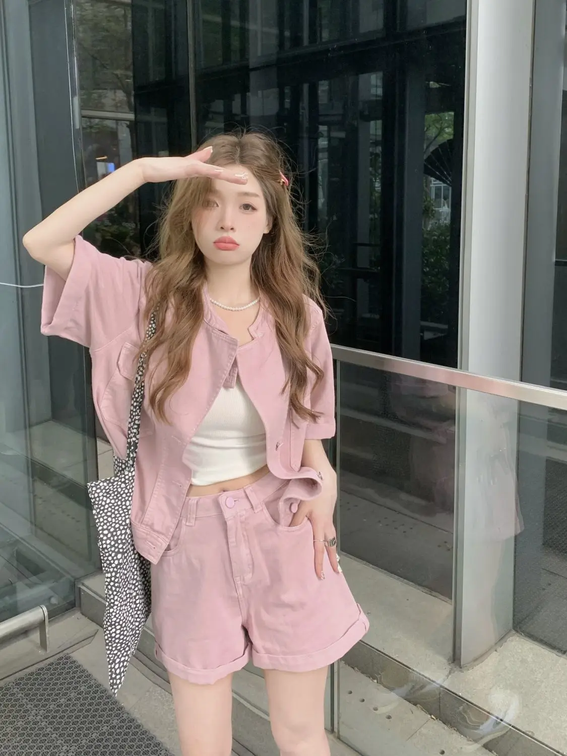 Retro Denim Short Sleeved Jacket Women's Summer 2024 New Fashion Set High Waisted Wide Leg Shorts Two-piece Set