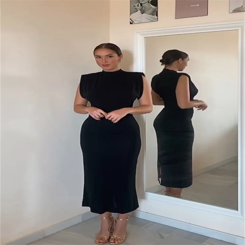  width=800></p>
<h1>SPECIFICATIONS</h1>
<p><span>Brand Name</span>: <span style=color:#333>SpotltWM</span></p>
<p><span>Elasticity</span>: <span style=color:#333>Slight Strech</span></p>
<p><span>Sleeve Style</span>: <span style=color:#333>regular</span></p>
<p><span>Fabric Type</span>: <span style=color:#333>Knitting</span></p>
<p><span>Pattern Type</span>: <span style=color:#333>Solid</span></p>
<p><span>Fit Type</span>: <span style=color:#333>Slim</span></p>
<p><span>Silhouette</span>: <span style=color:#333>Sheath</span></p>
<p><span>Neckline</span>: <span style=color:#333>O-Neck</span></p>
<p><span>Decoration</span>: <span style=color:#333>NONE</span></p>
<p><span>Style</span>: <span style=color:#333>Casual</span></p>
<p><span>Dresses Length</span>: <span style=color:#333>Mid-Calf</span></p>
<p><span>Material</span>: <span style=color:#333>Polyester</span></p>
<p><span>Age</span>: <span style=color:#333>MIDDLE AGE</span></p>
<p><span>Origin</span>: <span style=color:#333>Mainland China</span></p>
<p><span>CN</span>: <span style=color:#333>Zhejiang</span></p>
<p><span>Season</span>: <span style=color:#333>Autumn/Winter</span></p>
<p><span>Closure Type</span>: <span style=color:#333>zipper</span></p>
<p><span>Type</span>: <span style=color:#333>regular</span></p>
<p><span>Material Composition</span>: <span style=color:#333>synthetic fiber</span></p>
<p><span>Waistline</span>: <span style=color:#333>Natural</span></p>
<p><span>Sleeve Length(cm)</span>: <span style=color:#333>sleeveless</span></p>
<p><span>Craft of Weaving</span>: <span style=color:#333>TAT</span></p>
<p><span>Release Date</span>: <span style=color:#333>Autumn 2023</span></p>
<p><span>Profile Type</span>: <span style=color:#333>H</span></p>
<p><span>Place Of Origin</span>: <span style=color:#333>China (mainland)</span></p>
<p><span>Gender</span>: <span style=color:#333>WOMEN</span></p>
<p><span>CN</span>: <span style=color:#333>Zhejiang</span></p>
<p><span>Weight</span>: <span style=color:#333>300g</span></p>
<p><span>Support</span>: <span style=color:#333>Wholesale & Dropshipping</span></p>
<p><span>Style2</span>: <span style=color:#333>Fashion/Sexy/Streetwear</span></p>
<p><span>Package</span>: <span style=color:#333>1*Women Dress</span></p>
<p>“</p>
			</div>
					<div class=