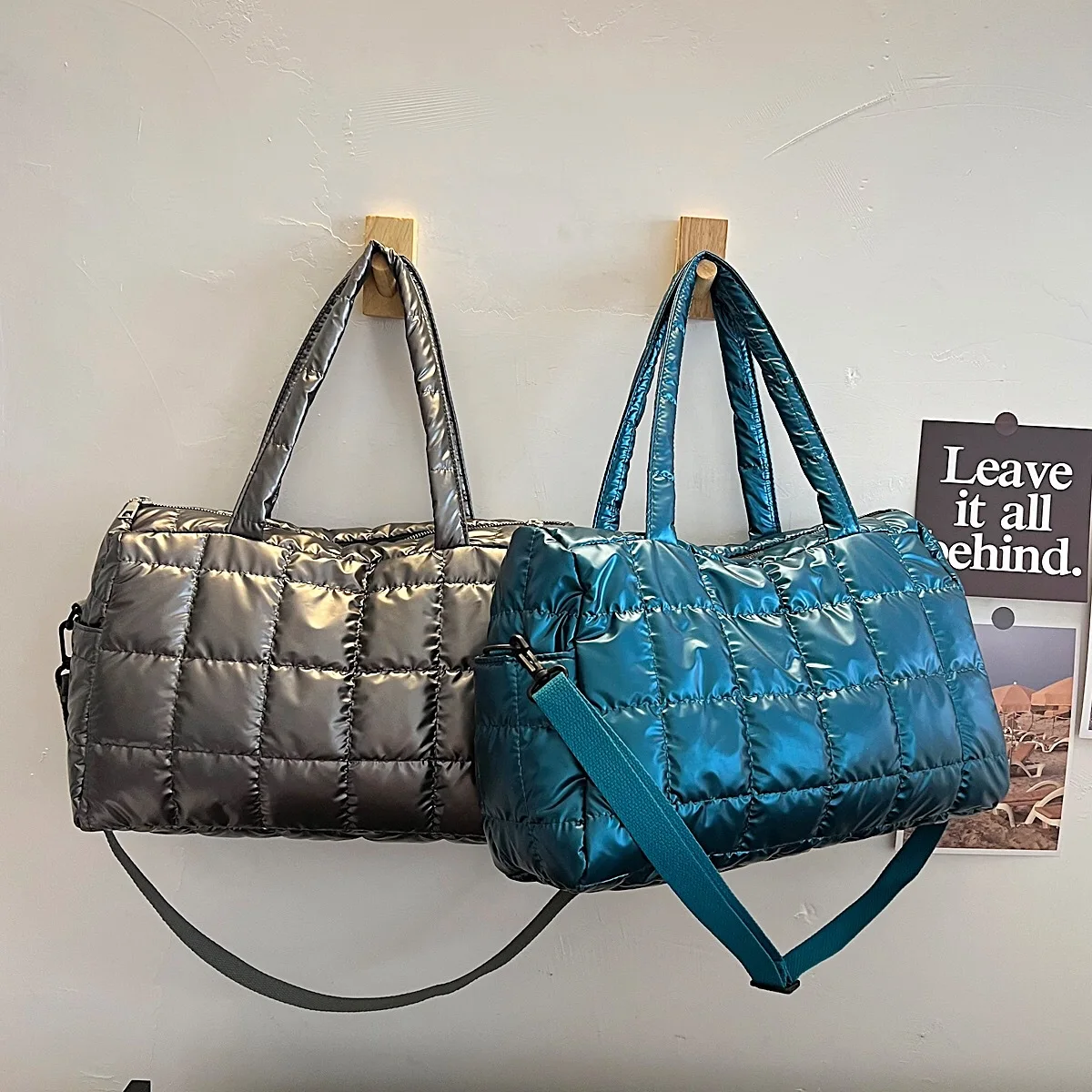 Mango gewatteerde crossbody tas ecru Mango gewatteerde crossbody tas ecru