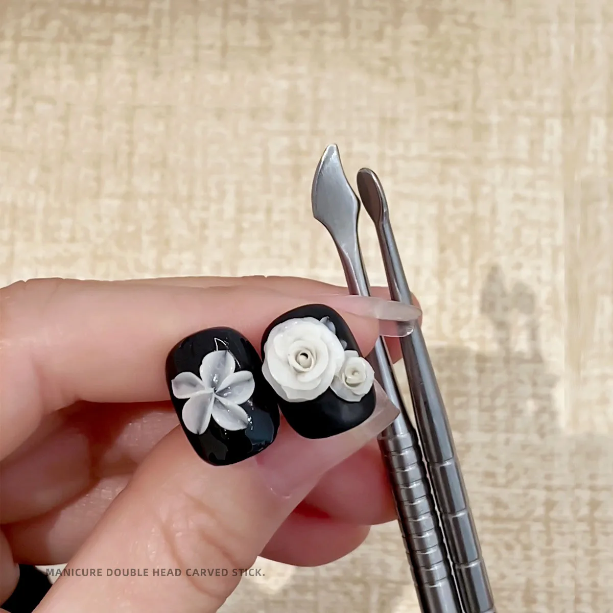 Double Head Nail Art Carving Stick, 3D Petal & Leaf Blade Design, Detailing & Gel Tool, 16.5cm Professional Manicure Tool