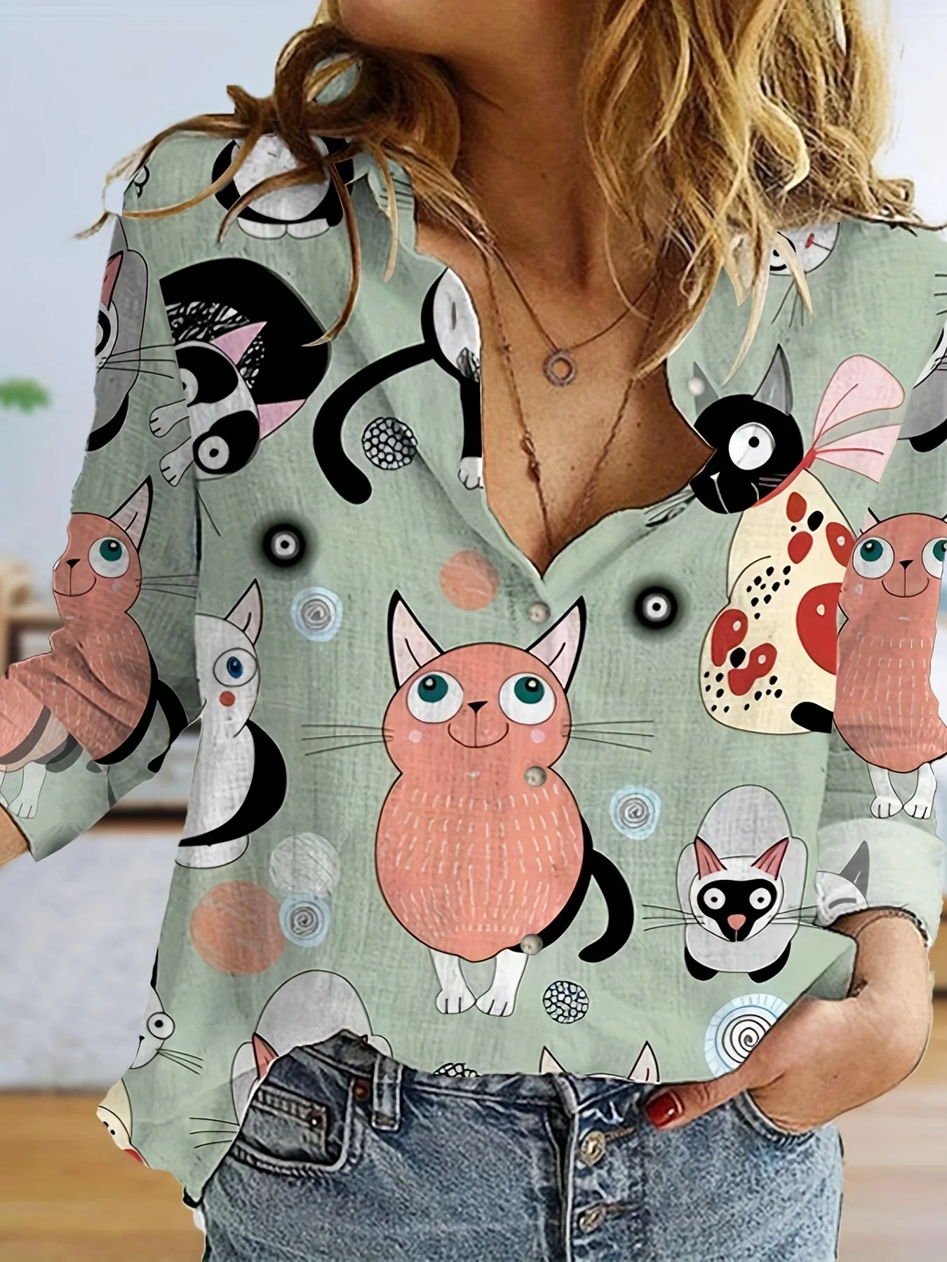 Jane | Women's Cute Kitten Art Print Shirt main image 1