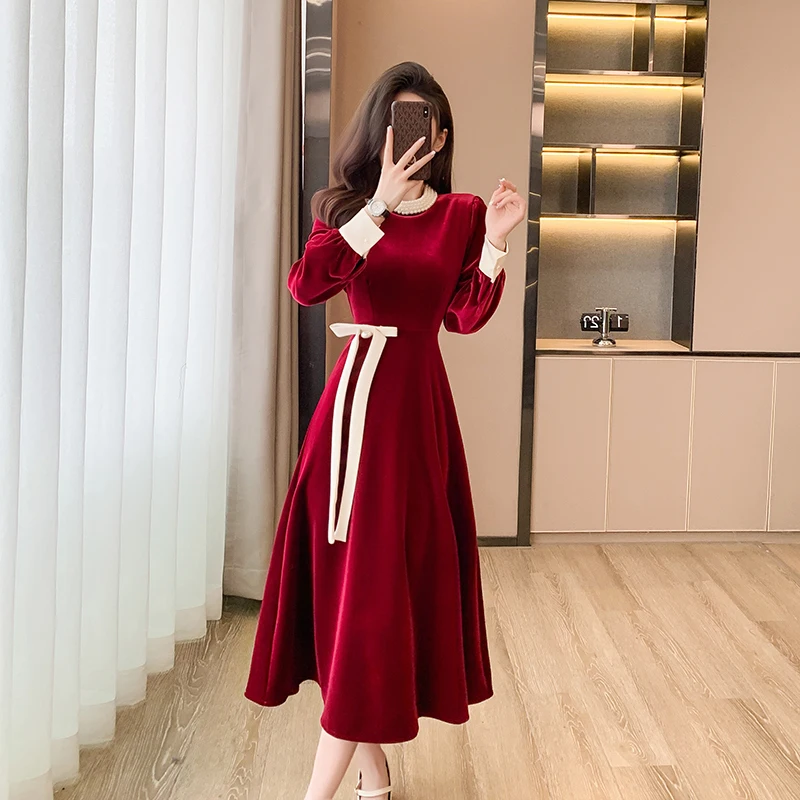 French Fashion Designer Autumn Winter Red Velvet Party Dress