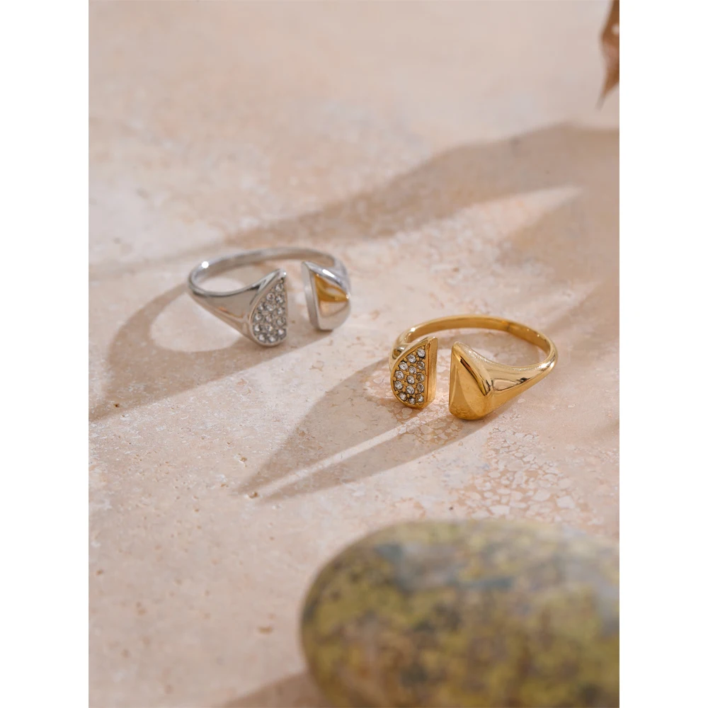 Yhpup Adjustable Zirconia Ring for Women