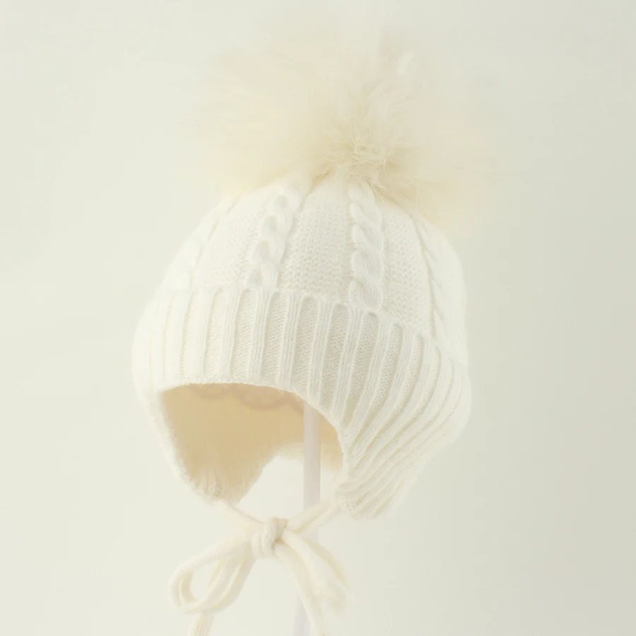 Mütze mit echtem Waschbärfell-Pompon für Kinder, Mädchen und Jungen, warme Wintermütze mit Plus-Velours, gestrickte Wollmütze für Kinder, Outdoor-Ohrenklappe, Babymütze – Detail 6
