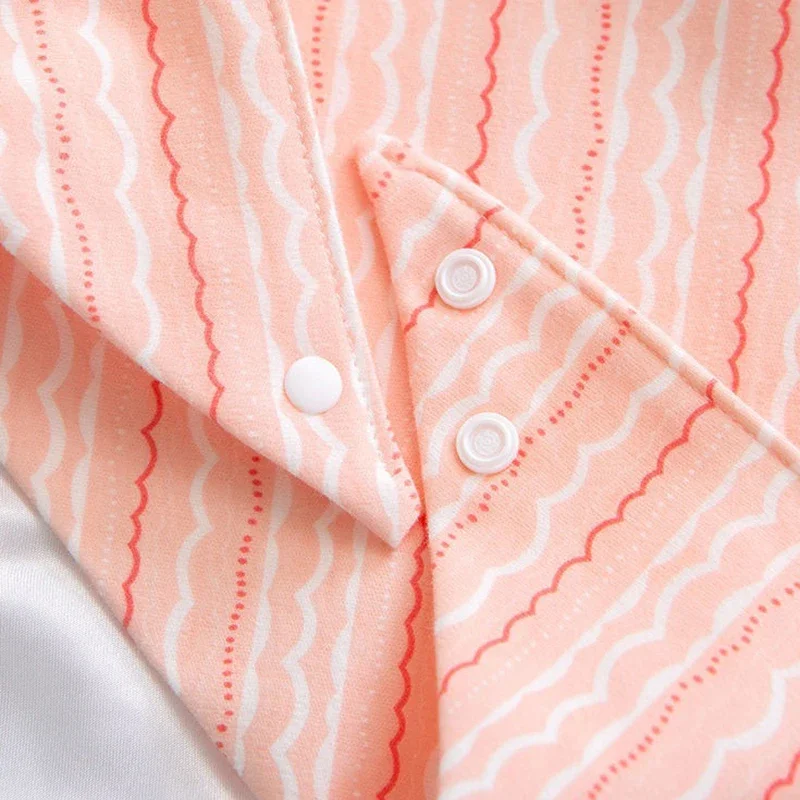 5pcs/lot cotton bib Pure Cotton Baby Bibs Triangle Double Cotton Bibs Cartoon Print Saliva Towel Baby Boys Girls Feeding Apron