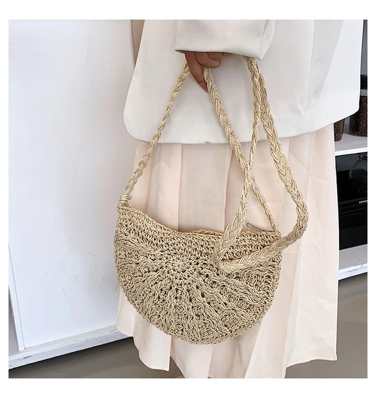 Small Straw Women's Shoulder Bag Beach Handbag Summer Capacity Woman Shoulder Bags Woven Top HandleCasual Totes Weaving Bucket