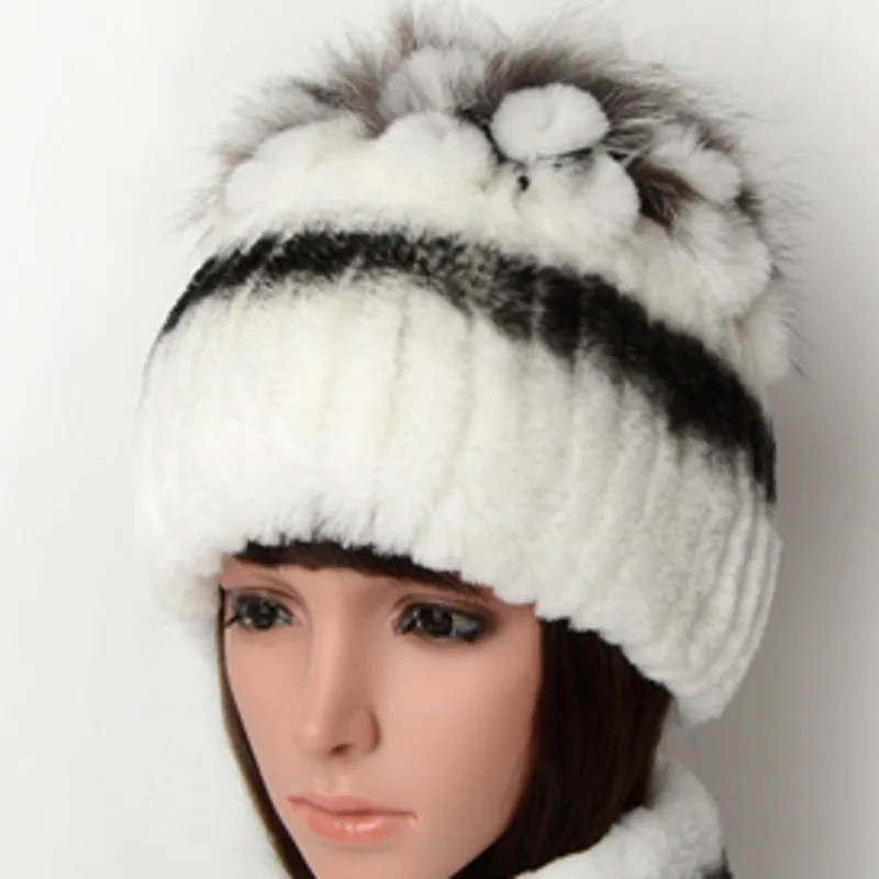 

New Rabbit Fur Hat 100% Genuine Rabbit Fur Hat Thickened Rabbit Fur Neck Cover Two Ear Hot Sale Winter Knitted Cap For Woman