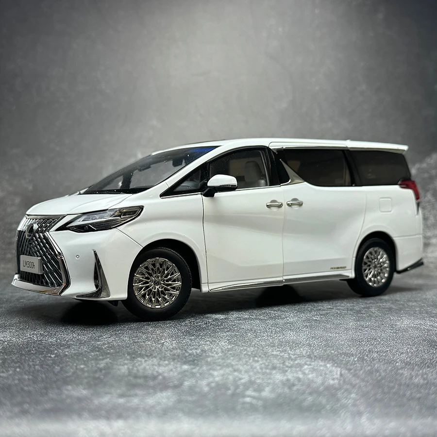 KYOSHO Diecast 1:18 Scale MPV LM300h car model MPV commercial