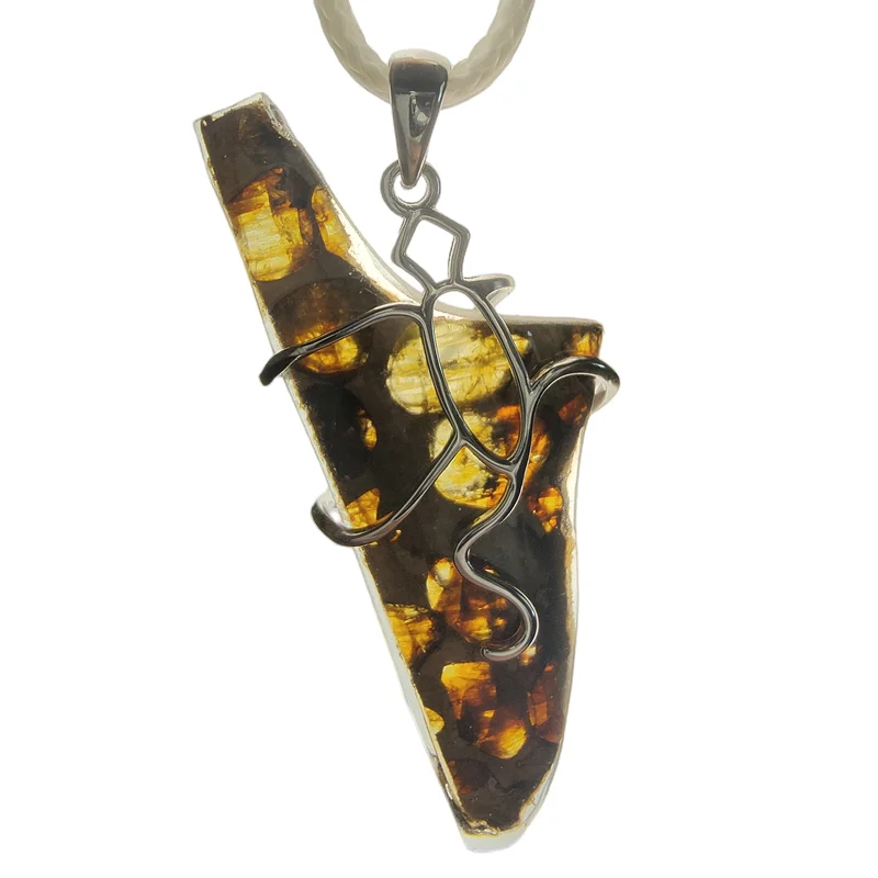 

Need for Serico Kenya Olive Meteorite Necklace Natural Meteorite Material Olive Meteorite Pendant Collection