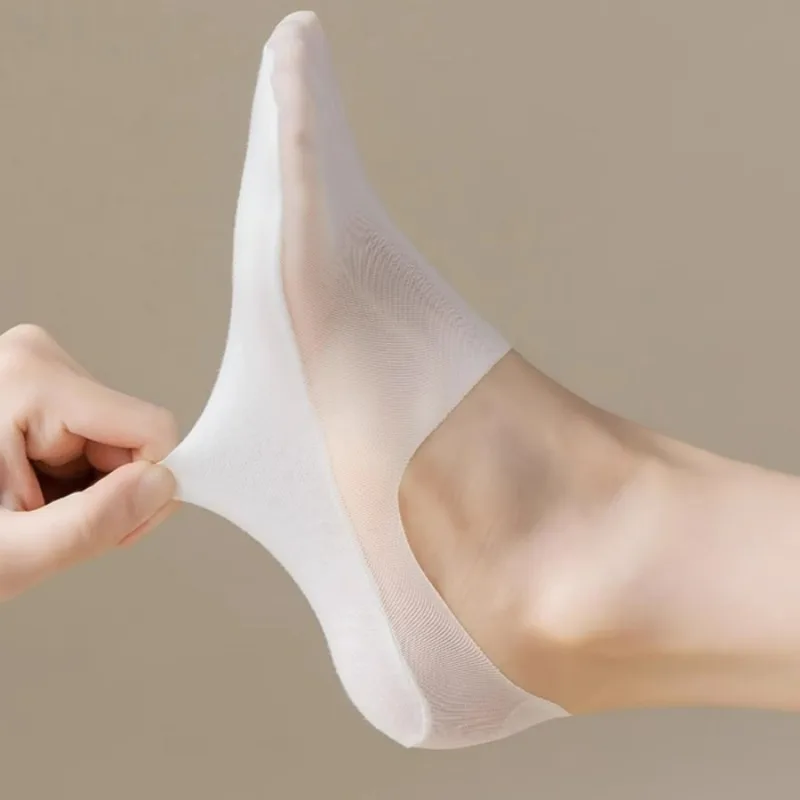 Ultrathin Light Boat Socks Women Summer High Elasticity Breathable Anti Slip Sock Hot Weather Stretchable Silicone Heel Hosiery