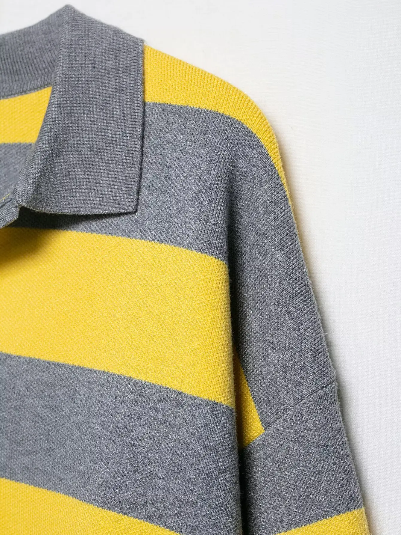 2025 Autumn New Women's Casual Knitted Top Fashion Lapel Stripe Collision Color Pullover For Female Party Youthful Vitality Top