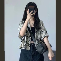 طباعة قمصان النساء Vintage قصيرة الأكمام للجنسين اقتصاص فضفاض عادية النمط الفرنسي الجمالية الصيف عطلة Ins جميع مباراة الطلاب 1