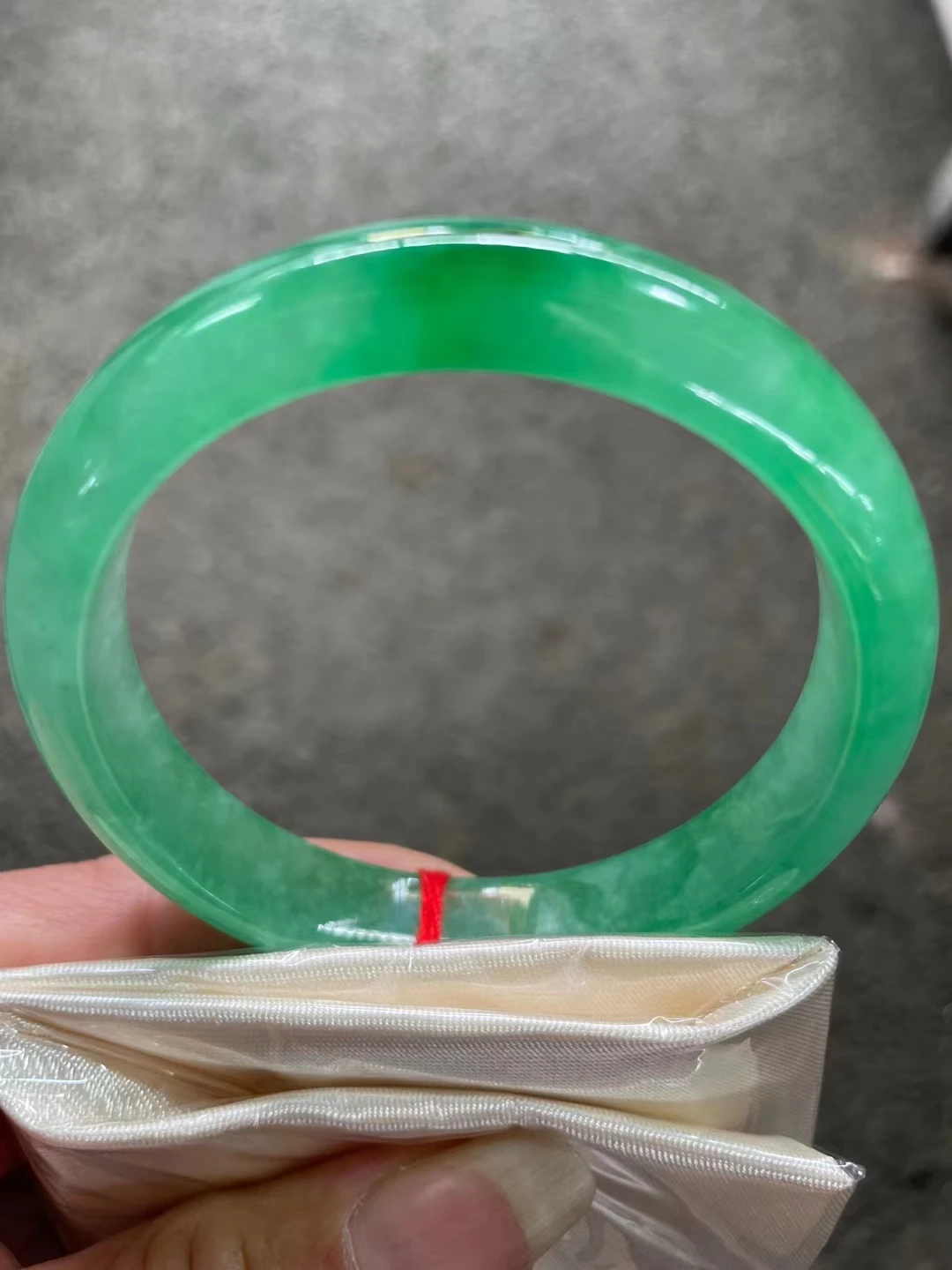 Jewelry Myanmar Ice Kind Natural Jade Stone Bracelet High Quality Emerald Bangle Exquisite Fine Accessory Gift
