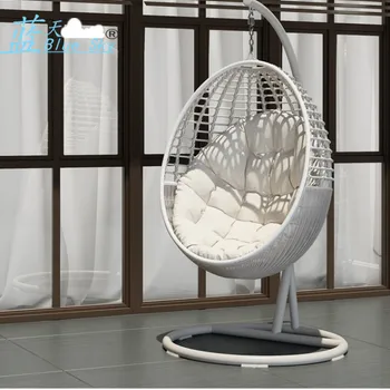 맞춤형 야외 스윙 요람, 실내 레이지 맨 덩굴 의자 소파, 안뜰 거실 덩굴 직조 소파, 발코니에 거는 파란색
