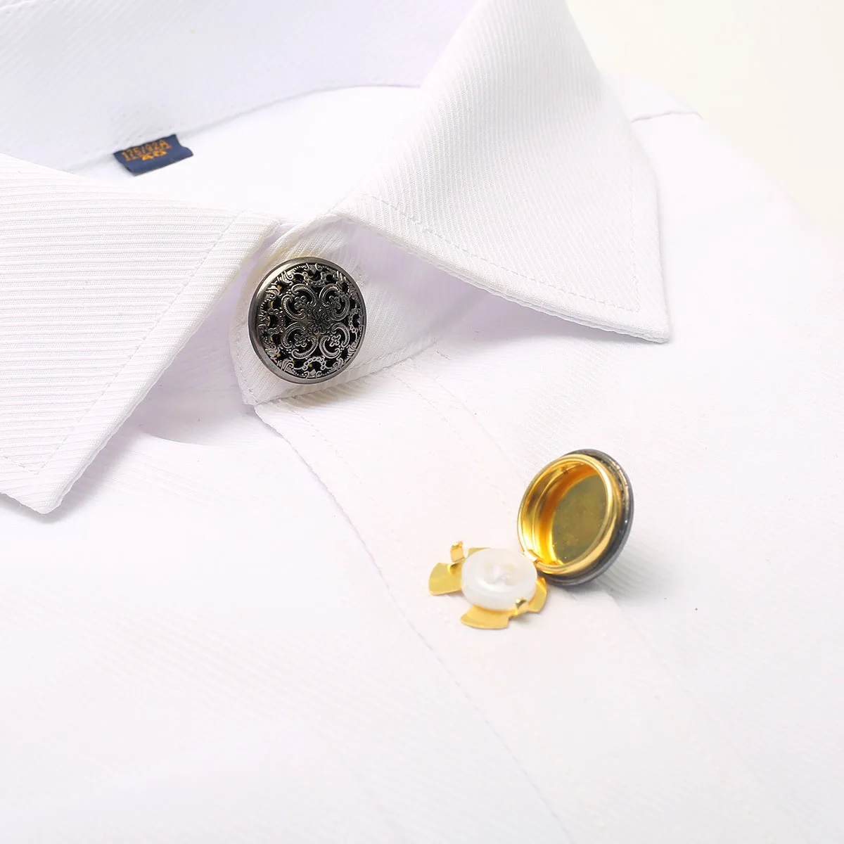 Boutons De Manchette Décoratifs - 2 Pièces En Alliage, Clips Amovibles Pour Chemise Ou Robe - 2