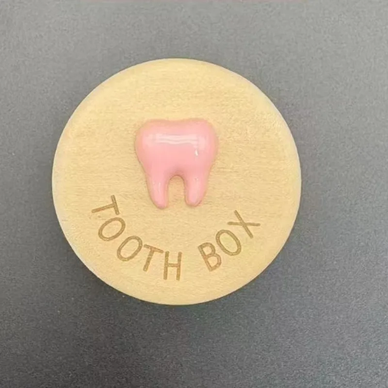 תיבת זיכרון לשיניים עץ לתינוקות עיצוב חרוזים מארגן אחסון לשיניים הראשונות תיבת אחסון יצירתית עם חוט אמביליקלי
