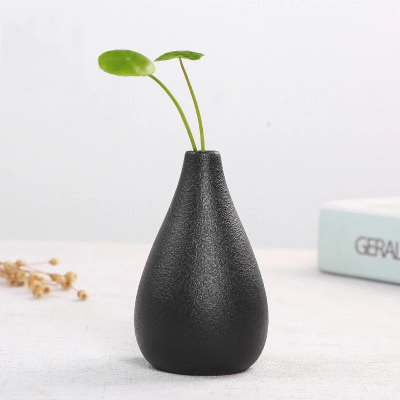 Black Ceramic Small Vase Home Decoration Crafts Desktop Ornament Simplicity Planter Flower Vase for Living Room Garden Decor