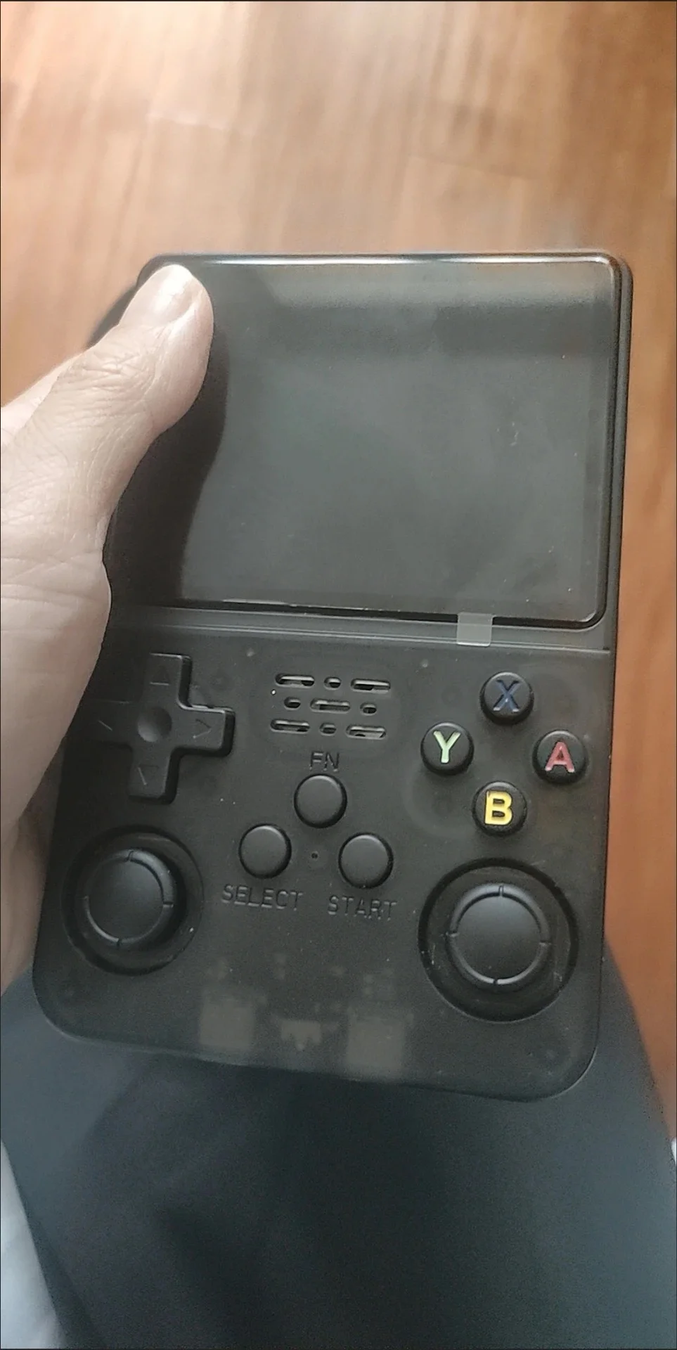 HN-R36S Handheld Retro Game Console - 64GB, 3.5-inch Display. photo review