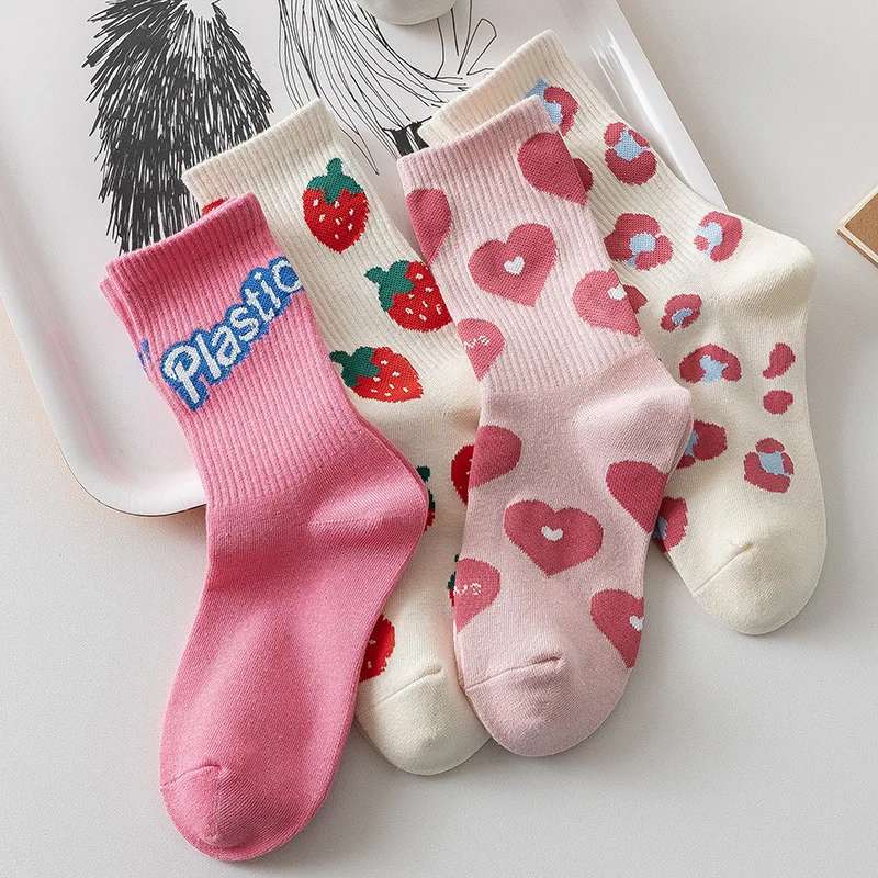 

Pink Strawberry Socks Casual Fashion Letter Harajuku Streetwear Korean Style Women Sock Kawaii Girls Cute hip hop lolita Sox