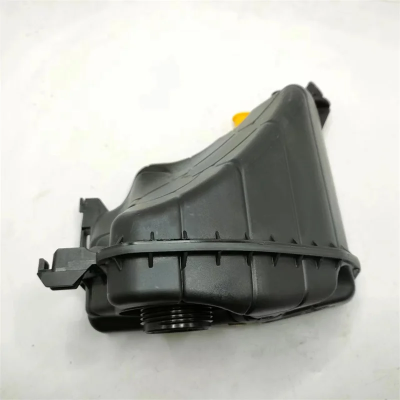 Coolant Reservoir Engine Gasoline BMW-540i G30 G11 G12 17138610656 17139884859 17139487210 17138742975