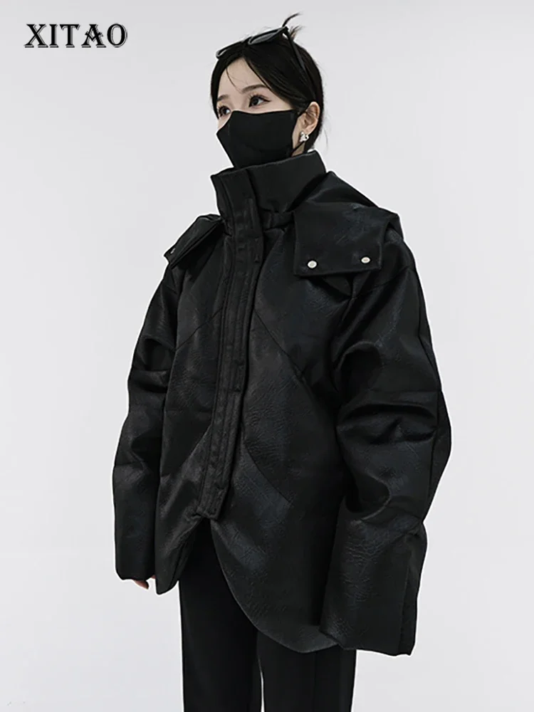

XITAO Split Zipper Stand Collar Short Down Coats Solid Color Loose Hooded Casual Coat 2023 Winter New Fashion All Match DMJ3206