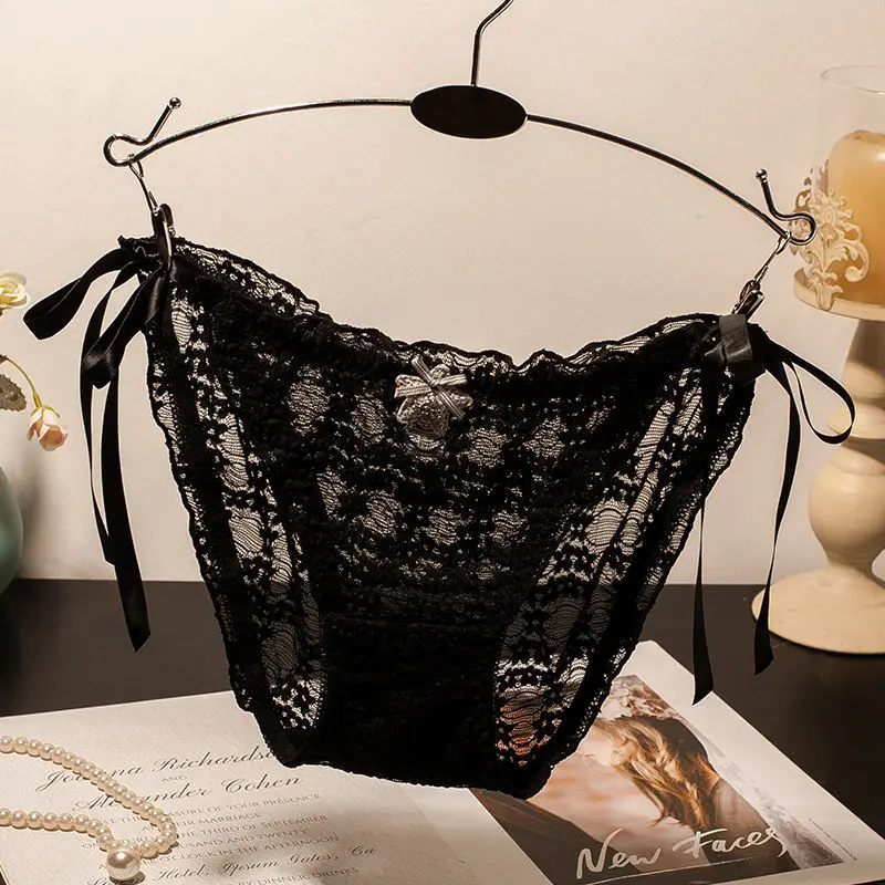 Рисунок 3 - Кружевные трусики на шнуровке