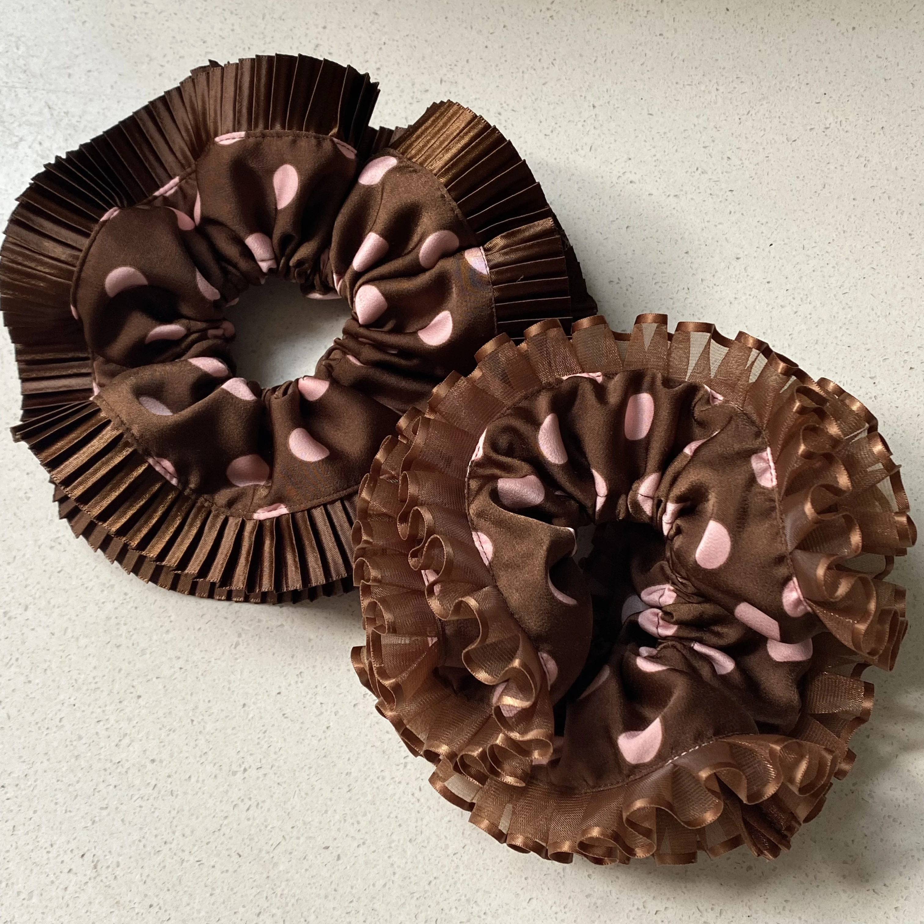 1PC  Brown Polka Dot Hair Scrunchie With Pleated Ruffle Edge, Large Satin Hair Tie For Women, Retro & Elegant Hair Accessory