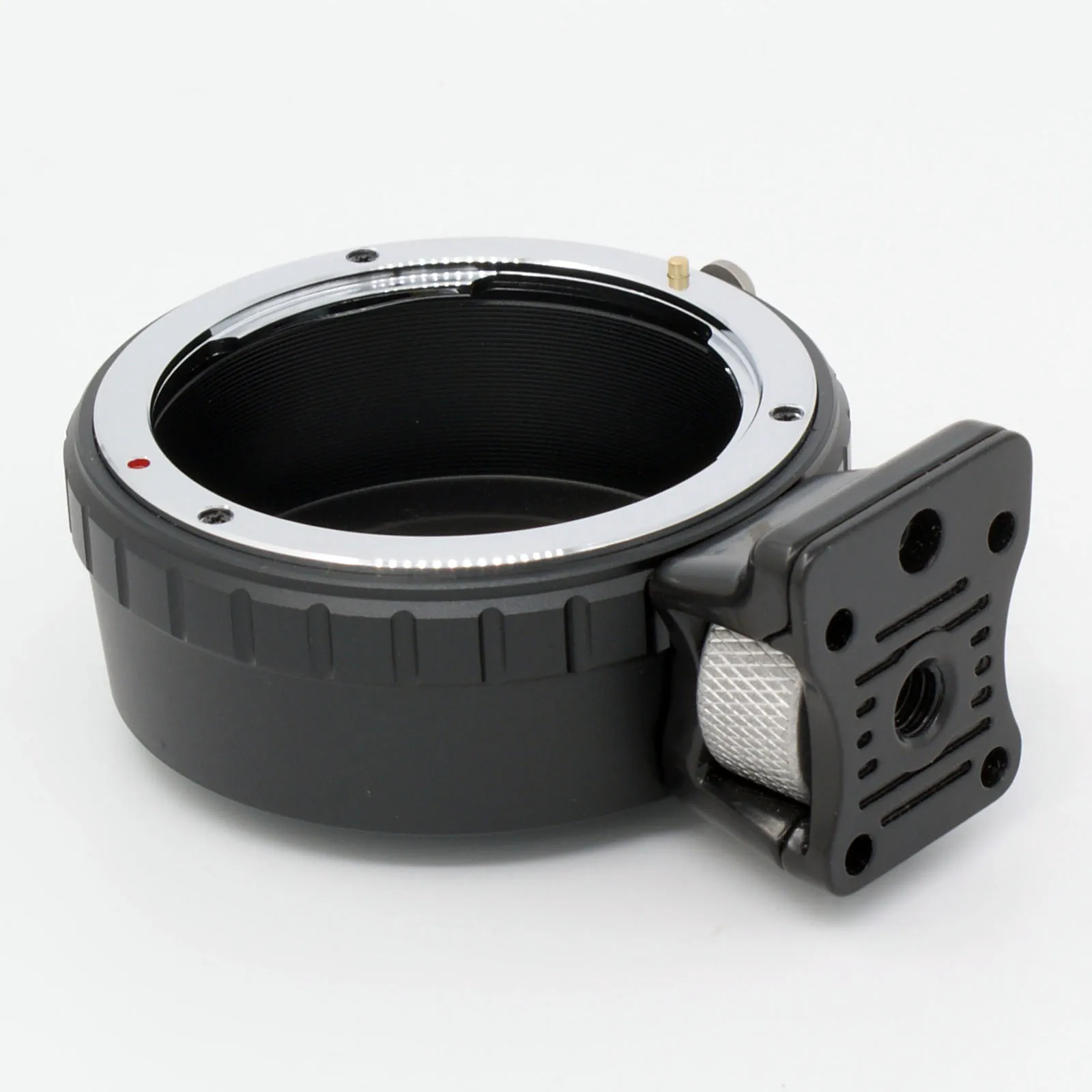 Adaptateur Vello LA-MFT-LM – Montez Un Objectif Leica M Sur Un Boîtier Micro Quatre Tiers (occasion)