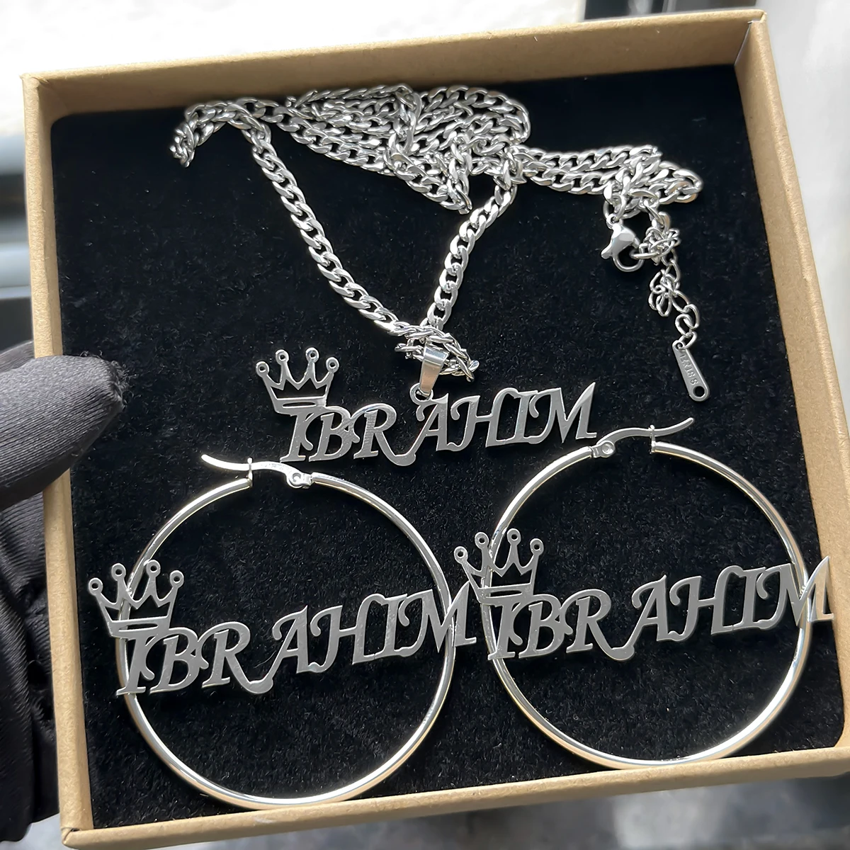 New Custom 20-100mm Earrings Necklace Name Set Custom Stainless Steel Round Name Band Initial Crown Pendant Set Jewelry Adult