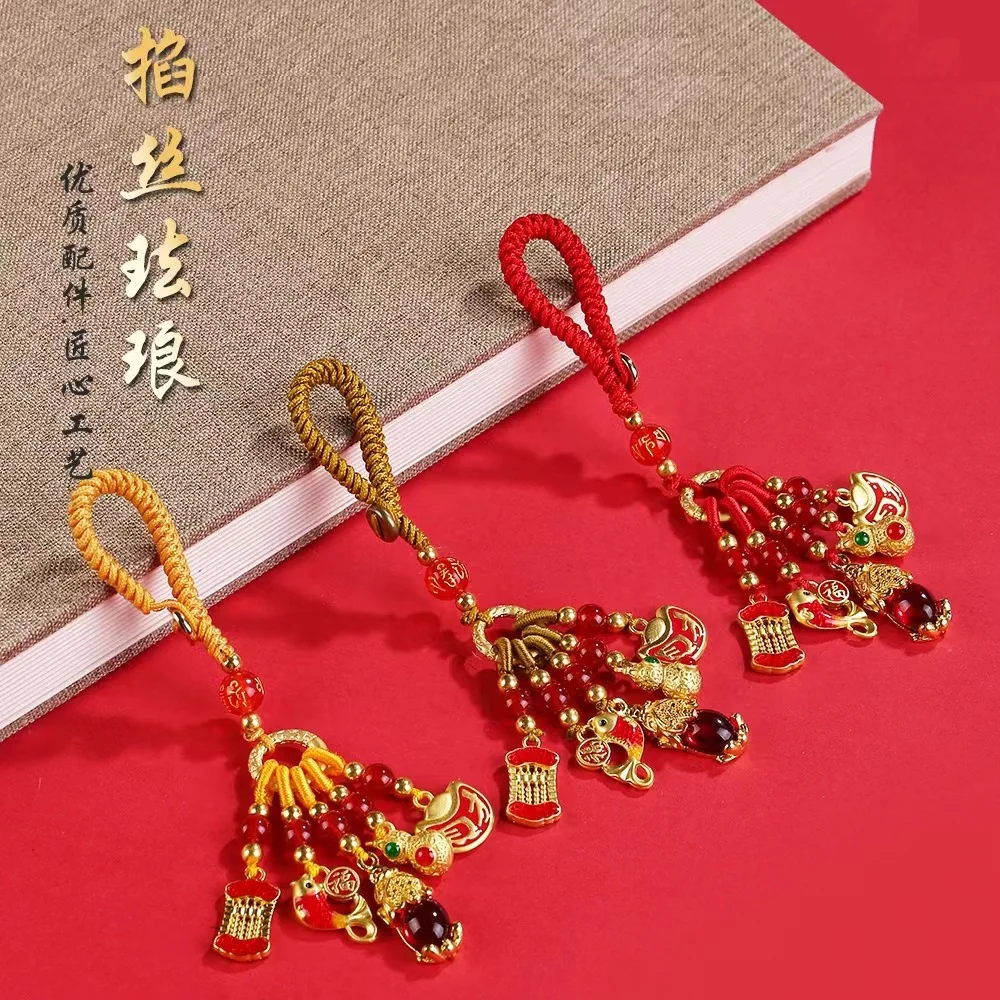 

Enamel Alloy Car Key Chain Vintage Red Lucky Knot Keychain Pendants Chinese Knot Luck Copper Couple Pendant Key Rings Gifts