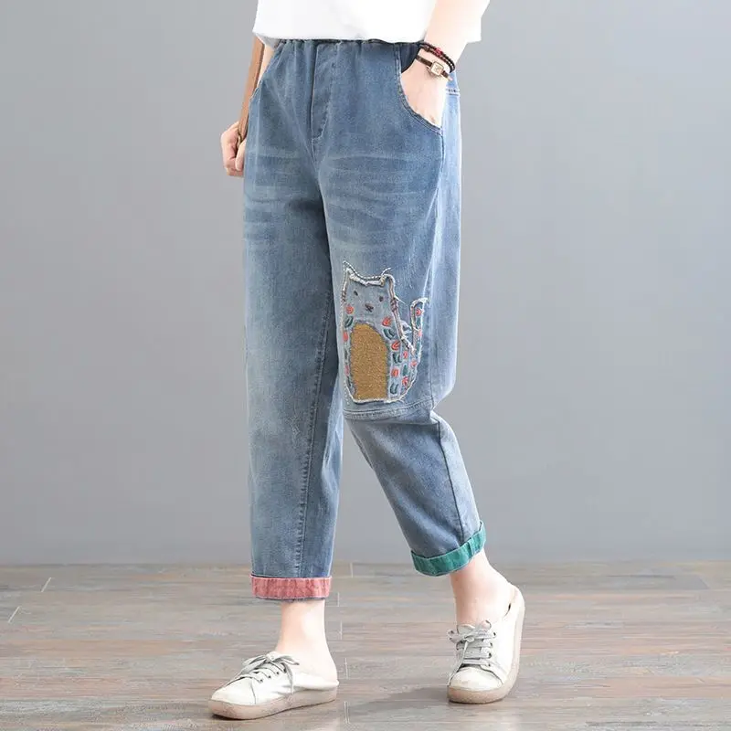 

2024 Spring Summer Korean Fashion Women Jeans Vintage Embroidered Denim Pants Casual High Waist Trousers 4XL 5XL