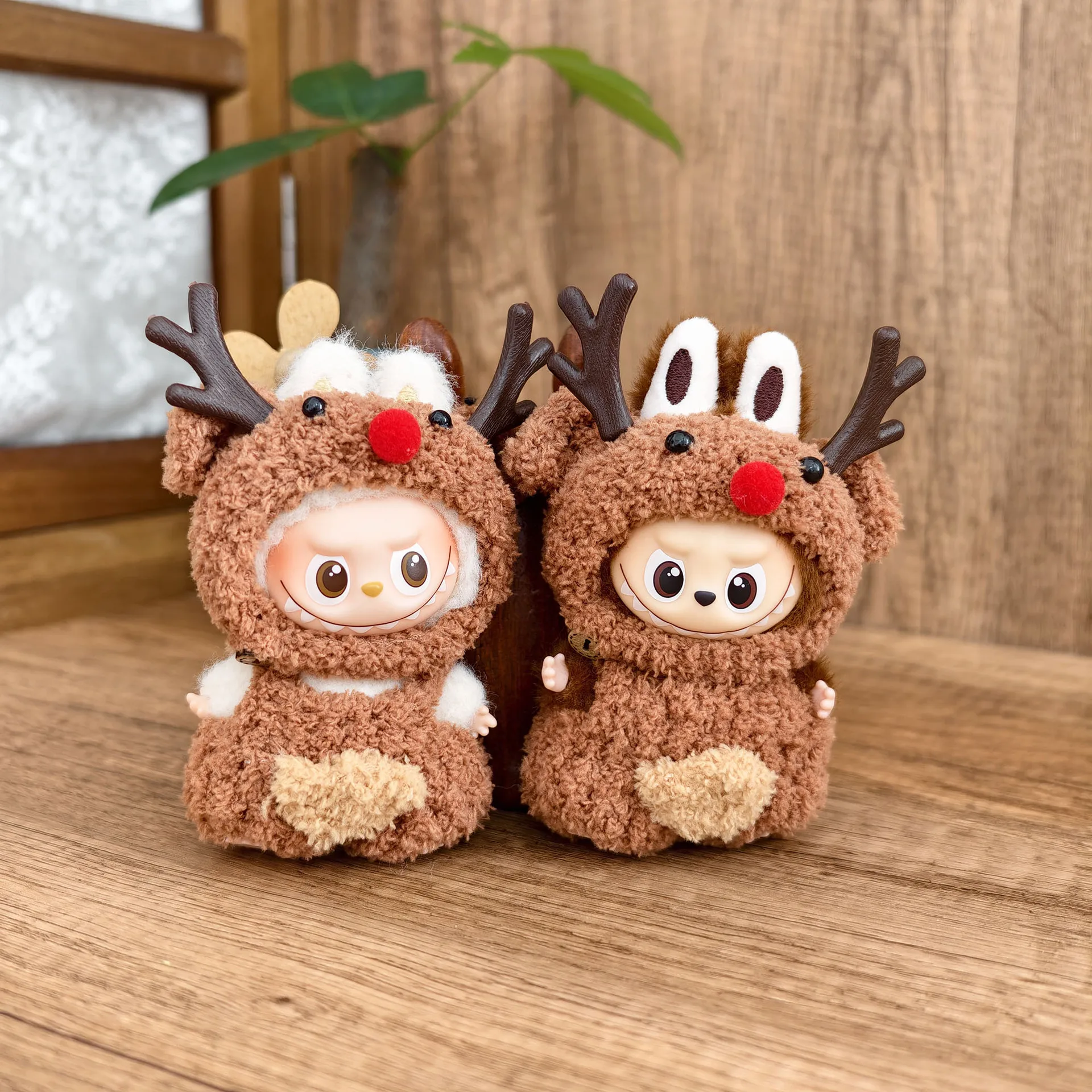 ل Labubu 4.0 دبوس للحب الملابس اليدوية عيد الميلاد ثلج الرنة ل Mini Labubu V4 الملابس والاكسسوارات