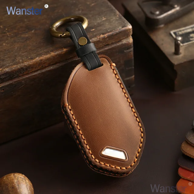 스타일리시하고 안전하게 자동차 키를 보호하세요