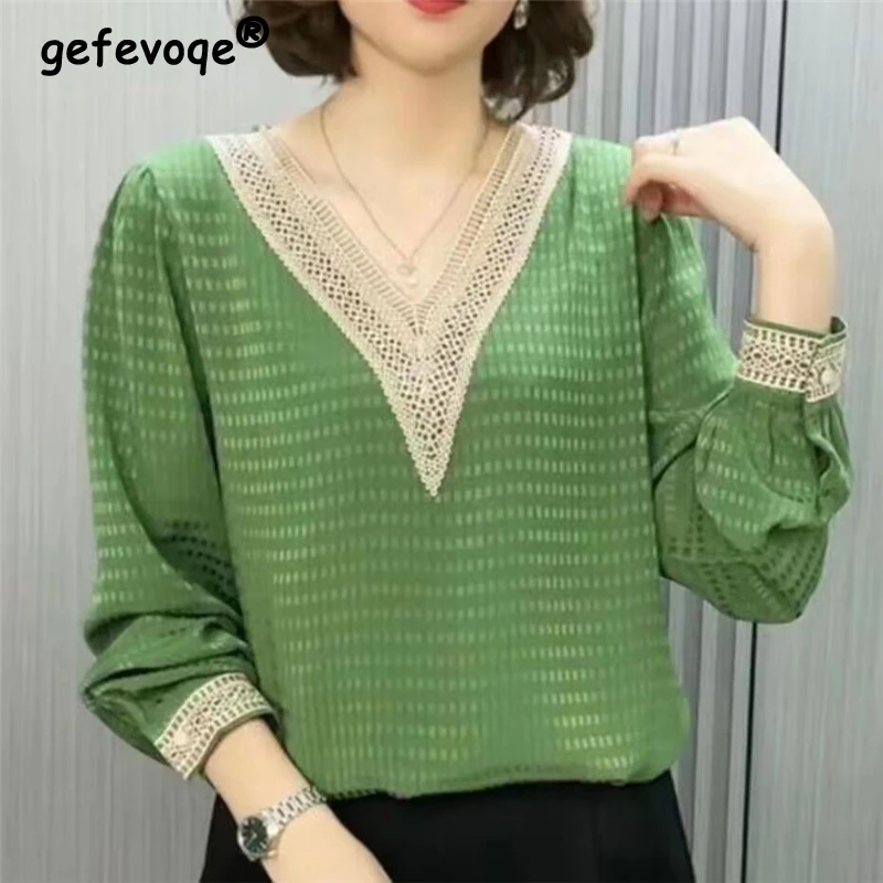 

Women's Clothing Hollow Lace Patchwork Vintage Elegant Blouse Print V Neck Long Sleeve Shirts Loose Pullover Tops Female Blusas